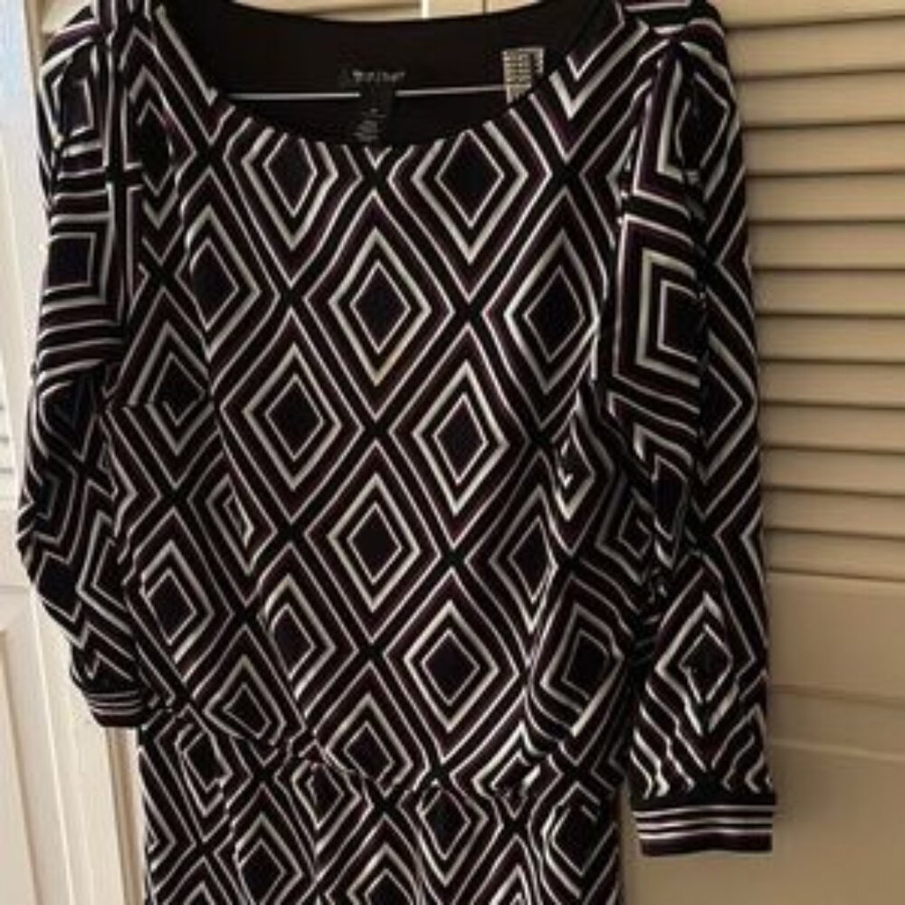 White House Black Market Geometric Black and White Dress